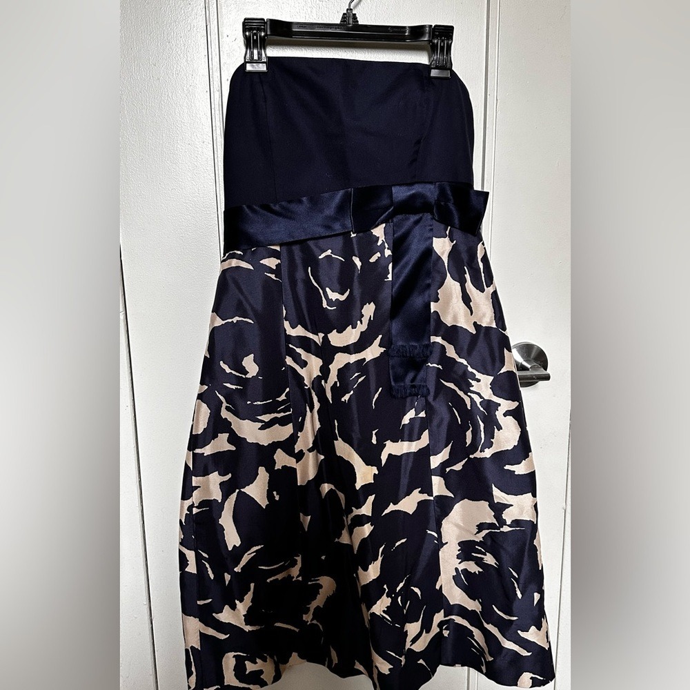 J.Crew Silk Strapless Dress Fit & Flare Navy Floral Bow Preppy Semi Formal 2 - Picture 3 of 10
